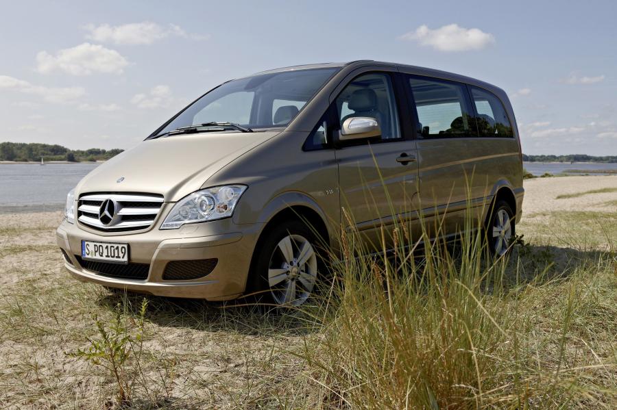  Mercedes-Benz Viano 2011 года  (фото 67 из 140)